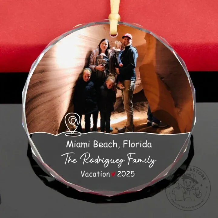 Personalized Family Vacation Keepsake Crystal Glass Christmas Ornament
